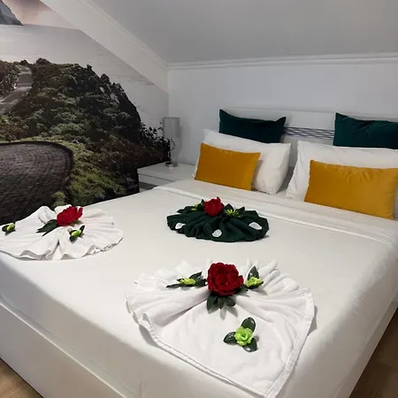 Apartment Palheiro Dos 3 A's